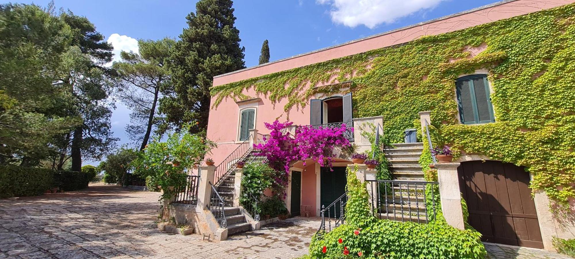 Villa Morea-Relax In Piscina Putignano Exterior photo